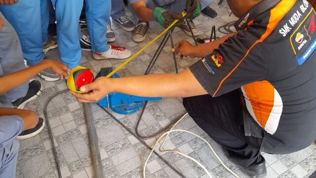 Belajar Keterampilan untuk Masa Depan di SMK